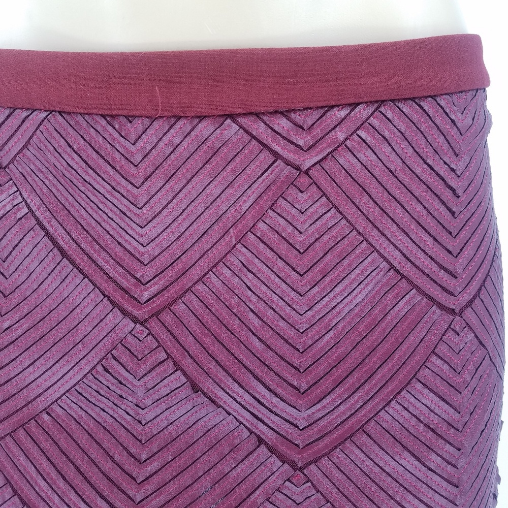 See U Soon Wine Layered Textured Mini Skirt - Picture 2 of 7